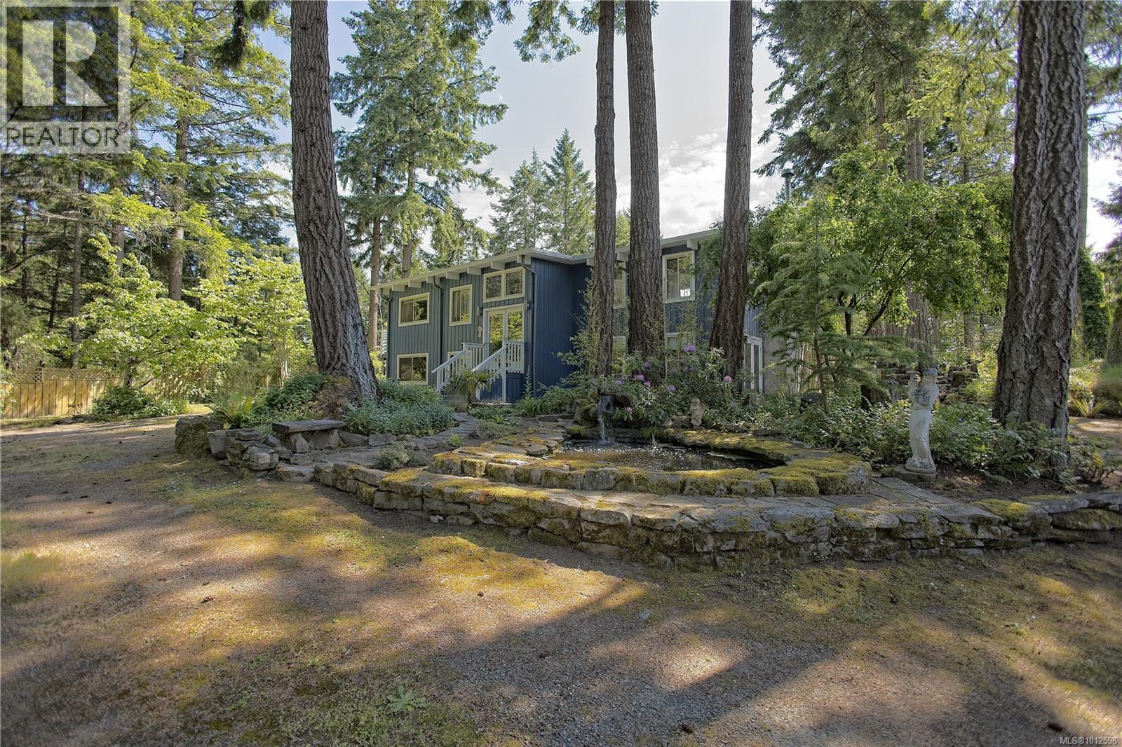 310 Woodland Dr, Salt Spring