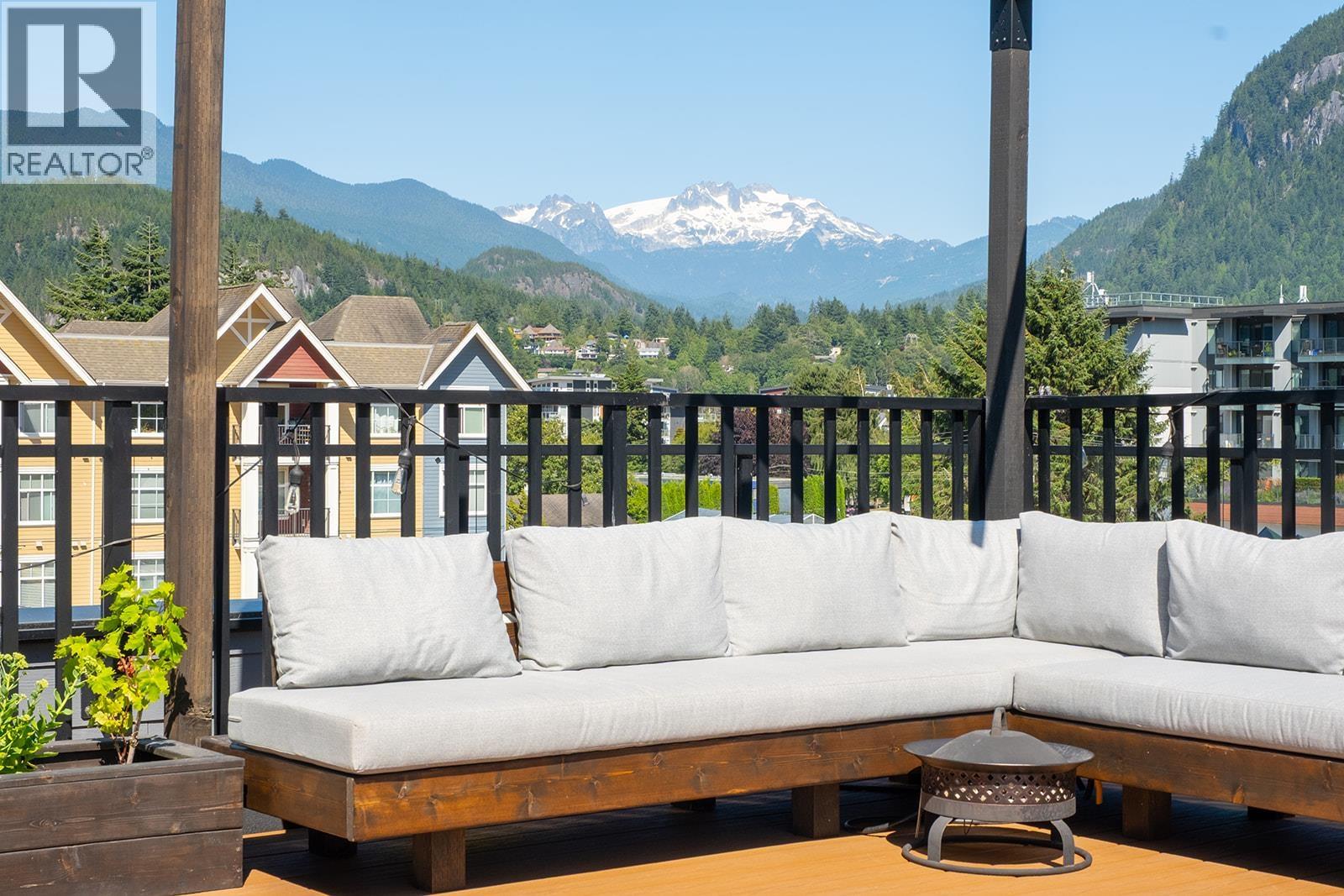 213 37842 THIRD AVENUE, Squamish