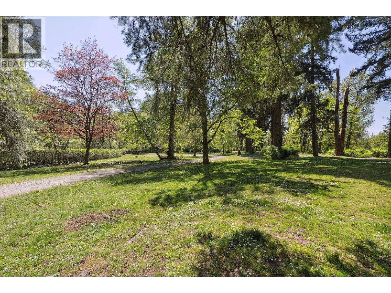 110 2045 HERITAGE PARK LANE, North Vancouver