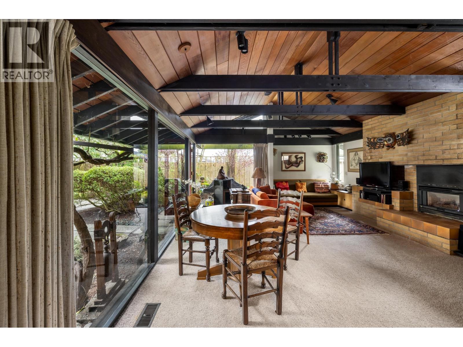 6821 LAUREL STREET, Vancouver