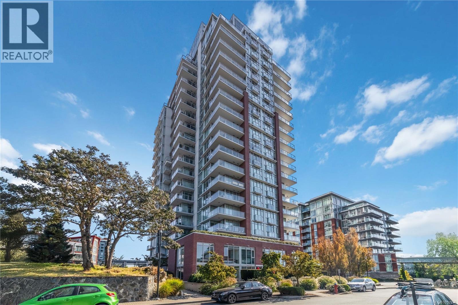 303 83 Saghalie Road, Victoria
