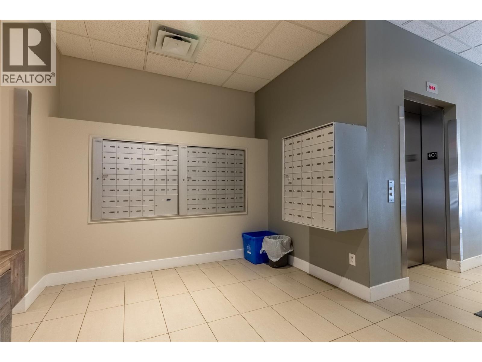 #307 5170 DALLAS DRIVE - 9