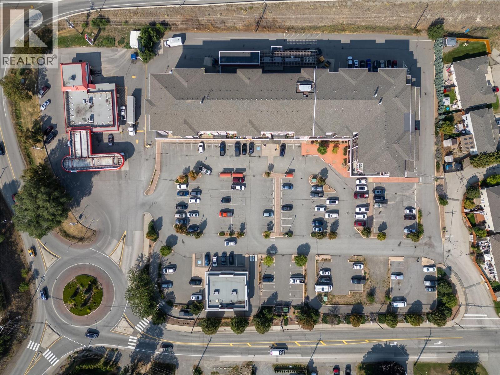 5170 Dallas Drive, Kamloops - Exteriors - Full Complex View, Drone/Aerial View - Photo 4