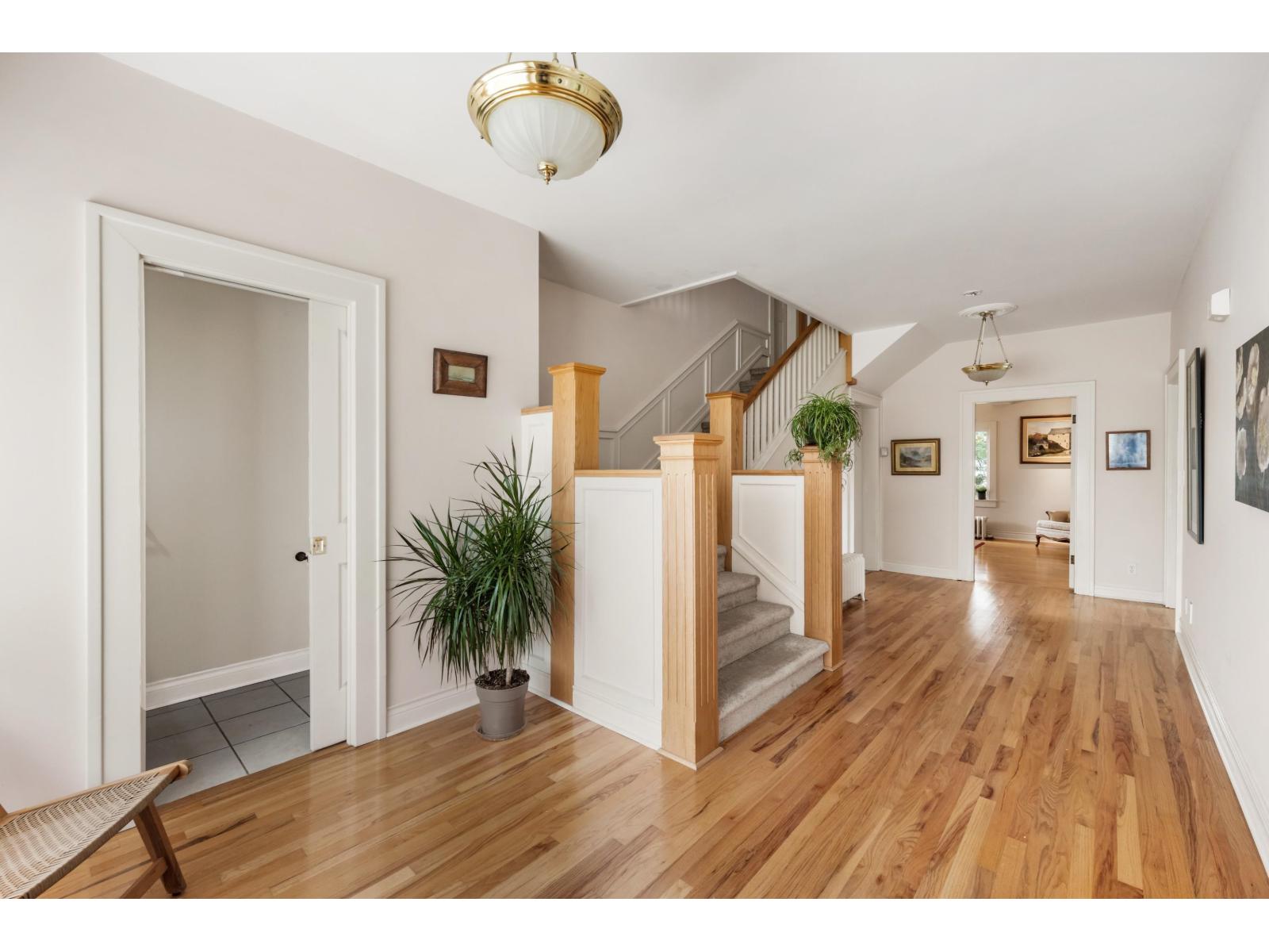 35280 EWERT AVENUE, Mission