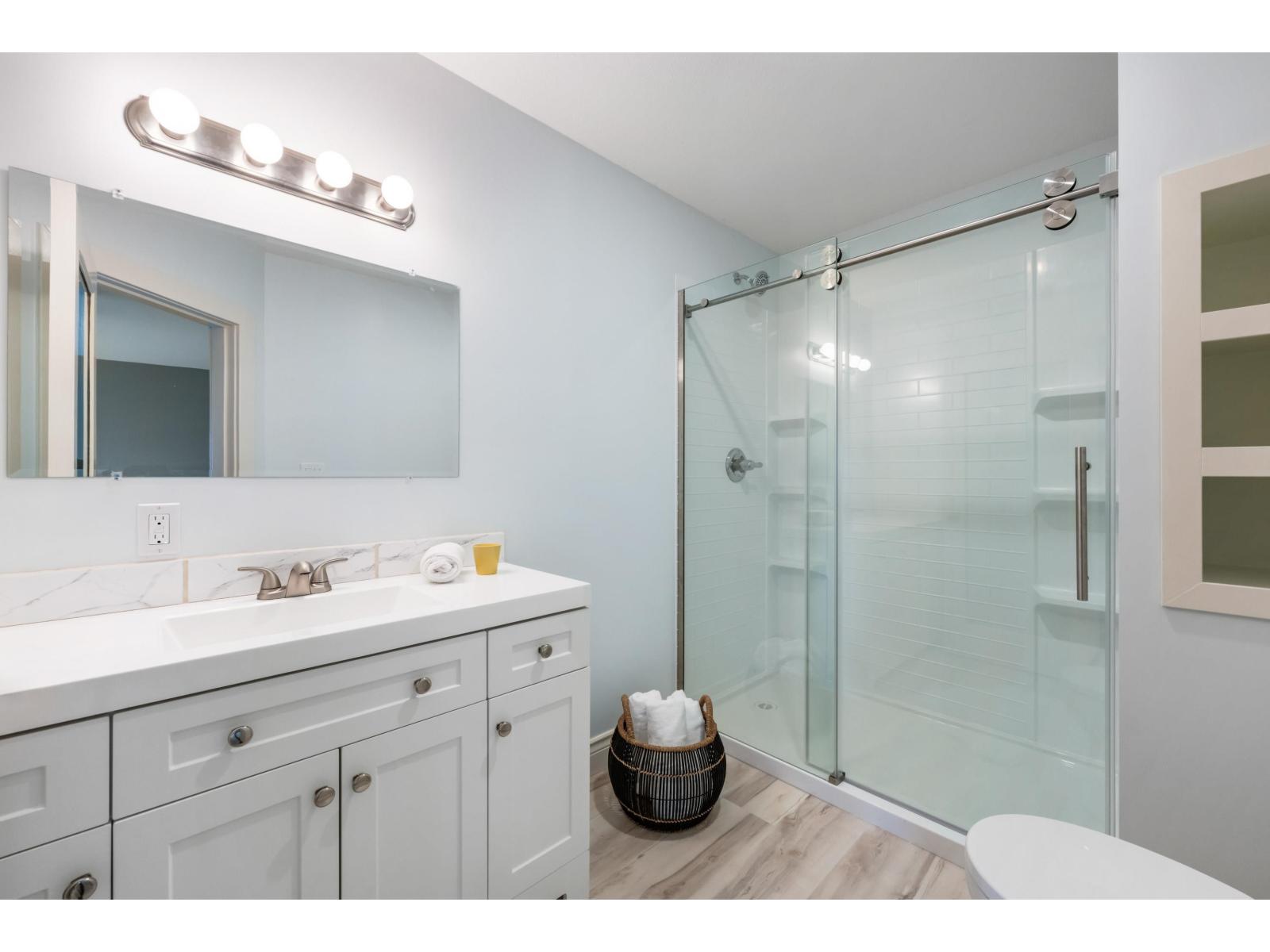 35280 EWERT AVENUE, Mission