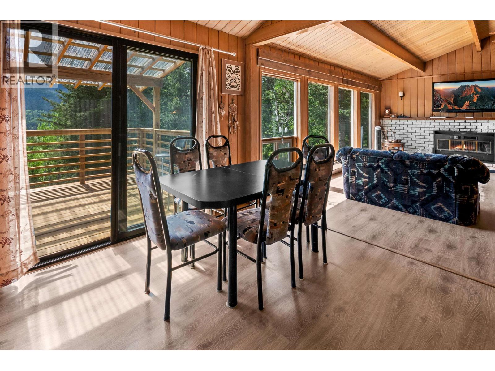 7267 SUMMIT ROAD, Canim Lake