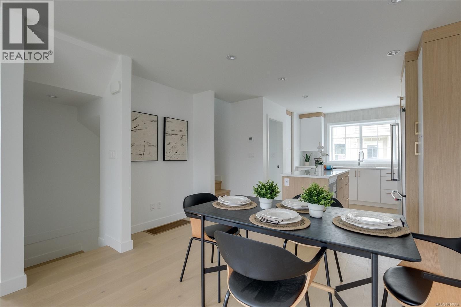 Unit 12 3907 Cedar Hill Rd, Saanich