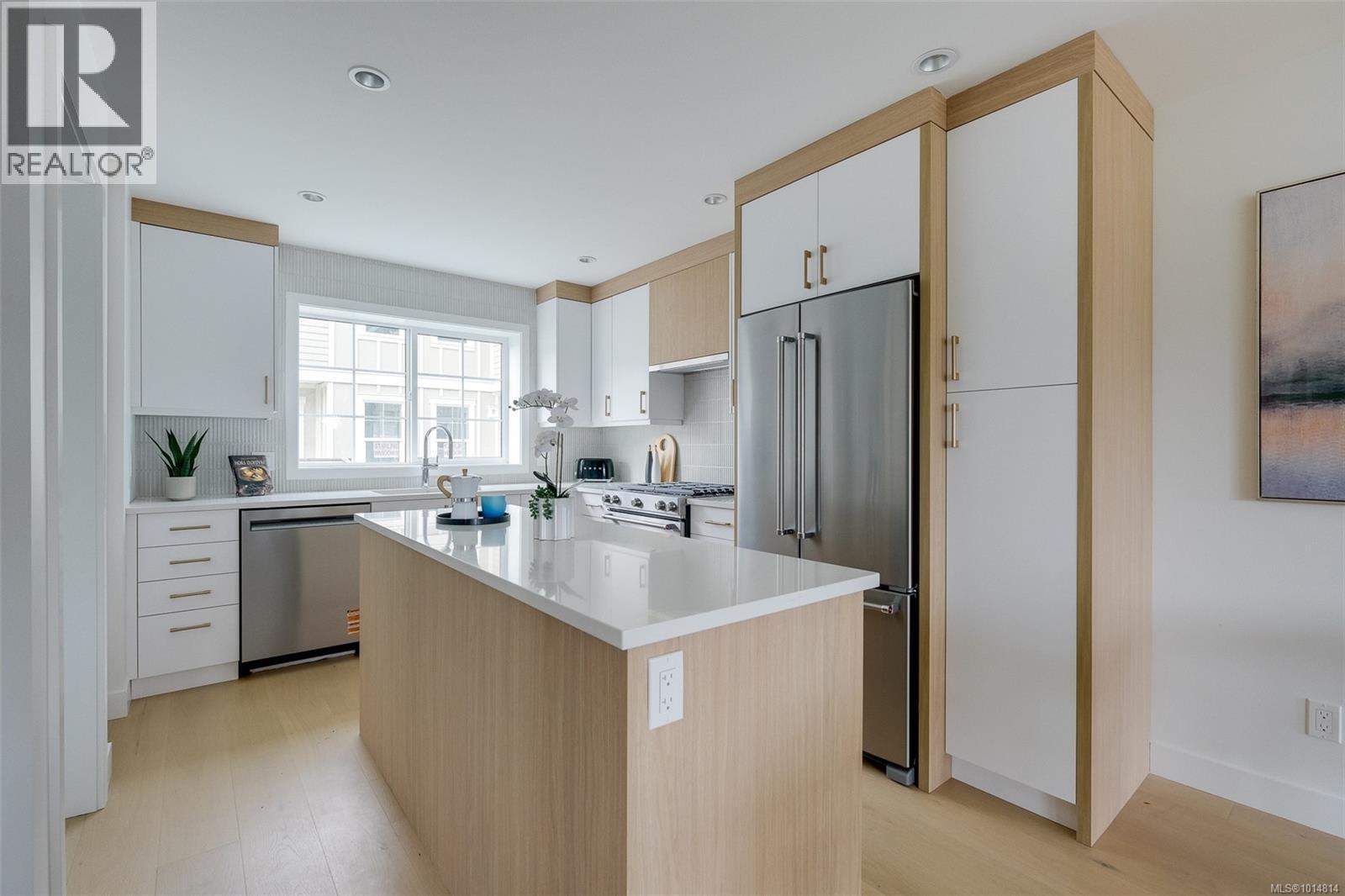 Unit 12 3907 Cedar Hill Rd, Saanich