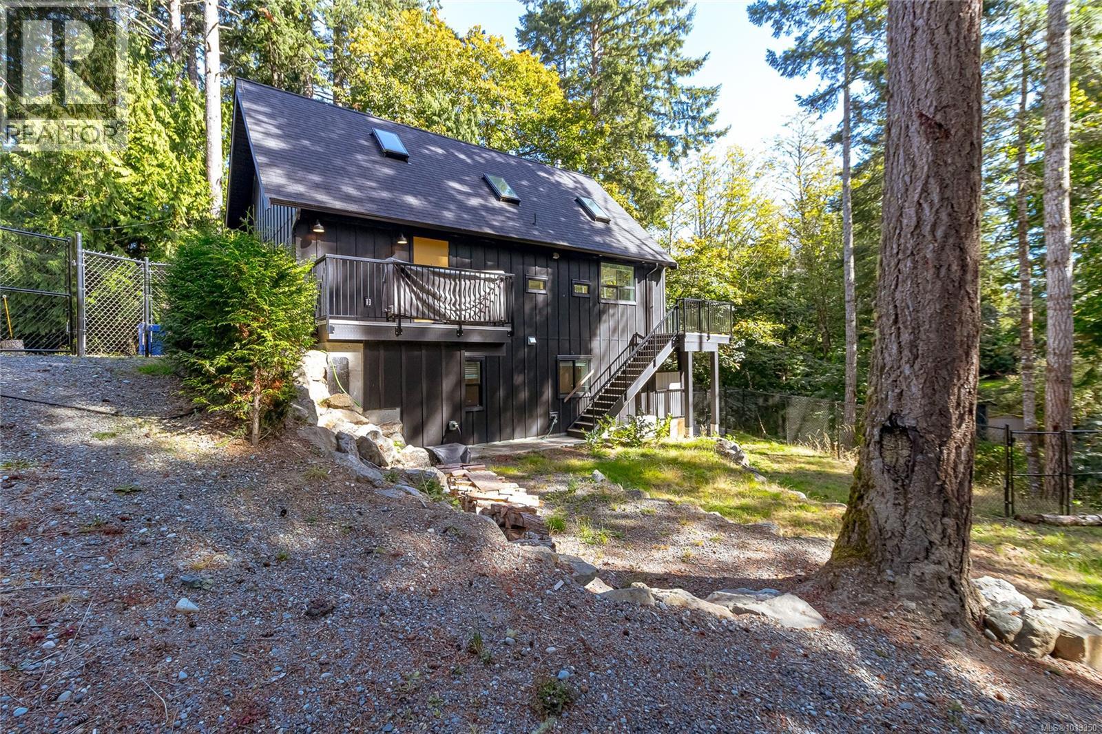 6301 Quail Peak Pl, Sooke