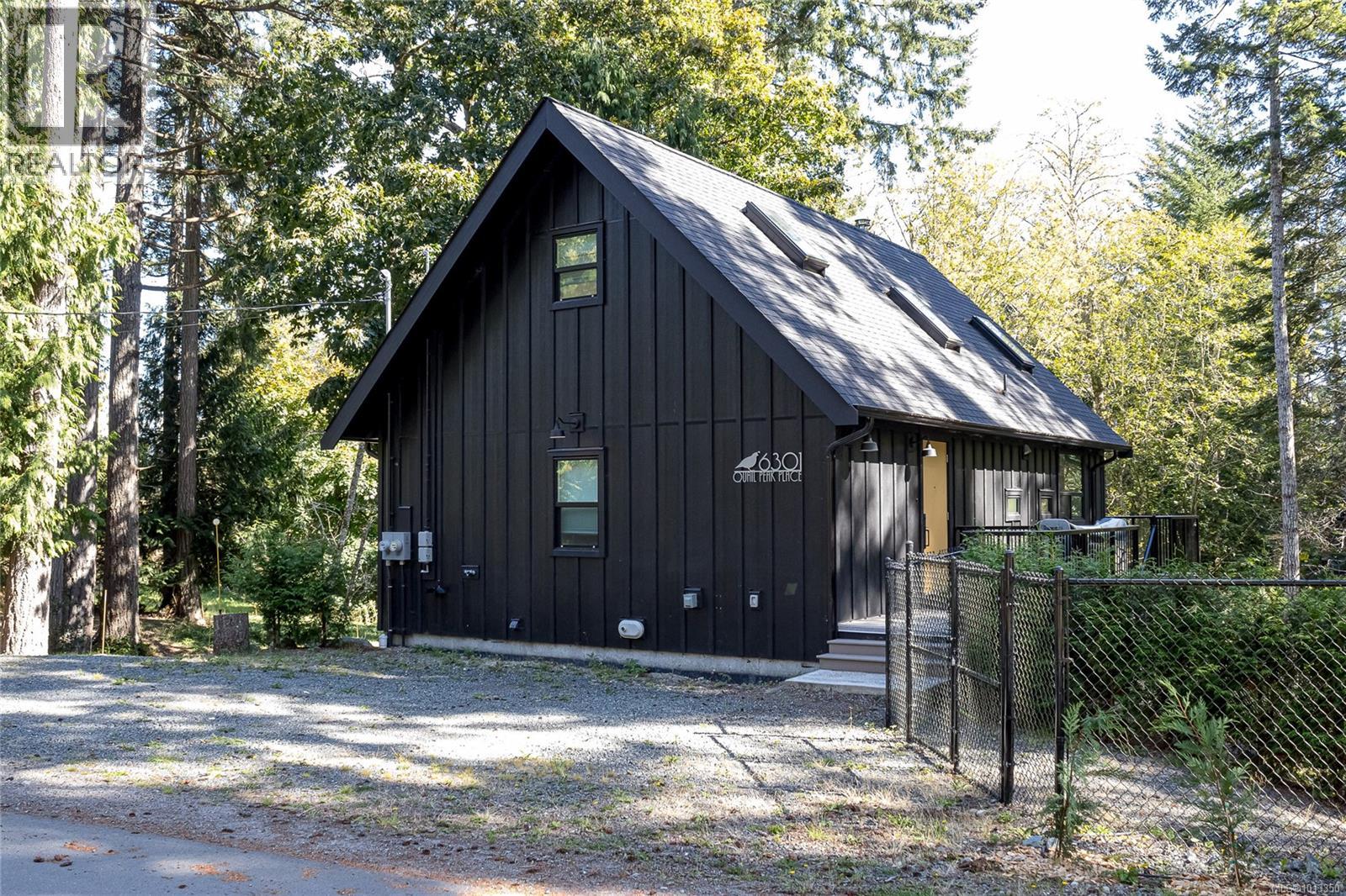 6301 Quail Peak Pl, Sooke