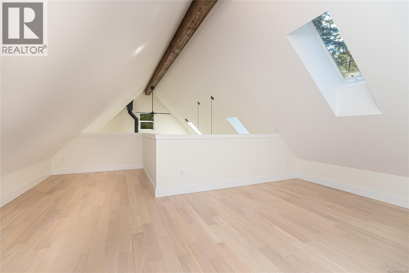 6301 Quail Peak Pl, Sooke