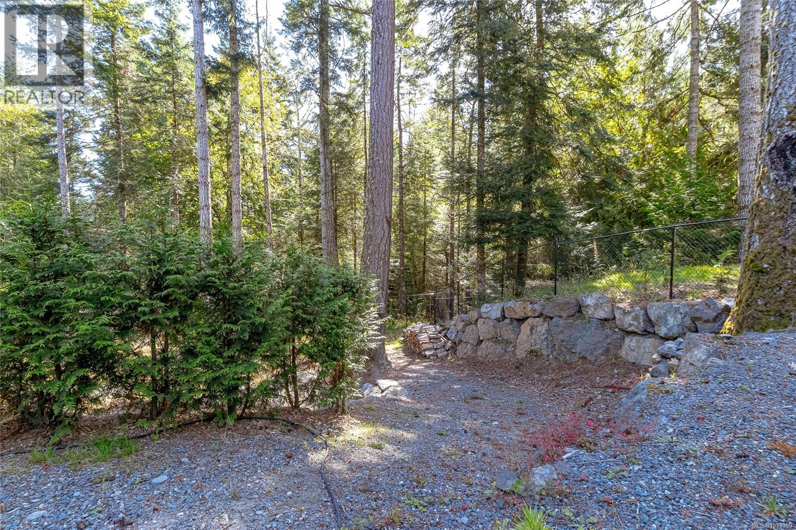 6301 Quail Peak Pl, Sooke