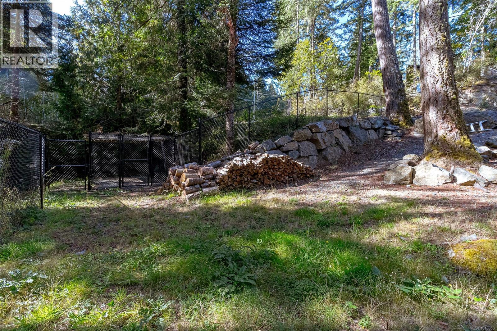 6301 Quail Peak Pl, Sooke