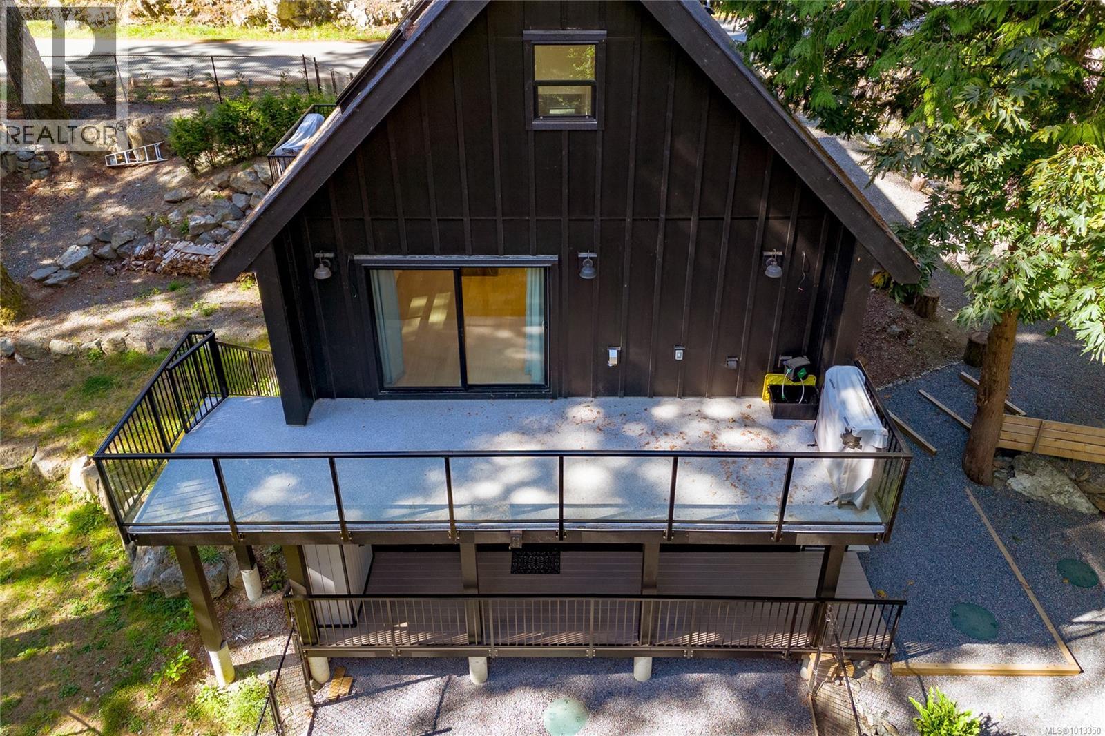 6301 Quail Peak Pl, Sooke