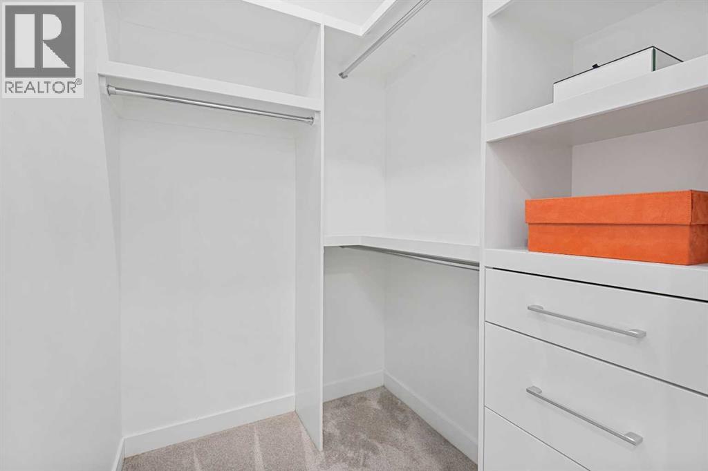 Single Family House for Sale in    Avenue NW Capitol Hill Calgary 