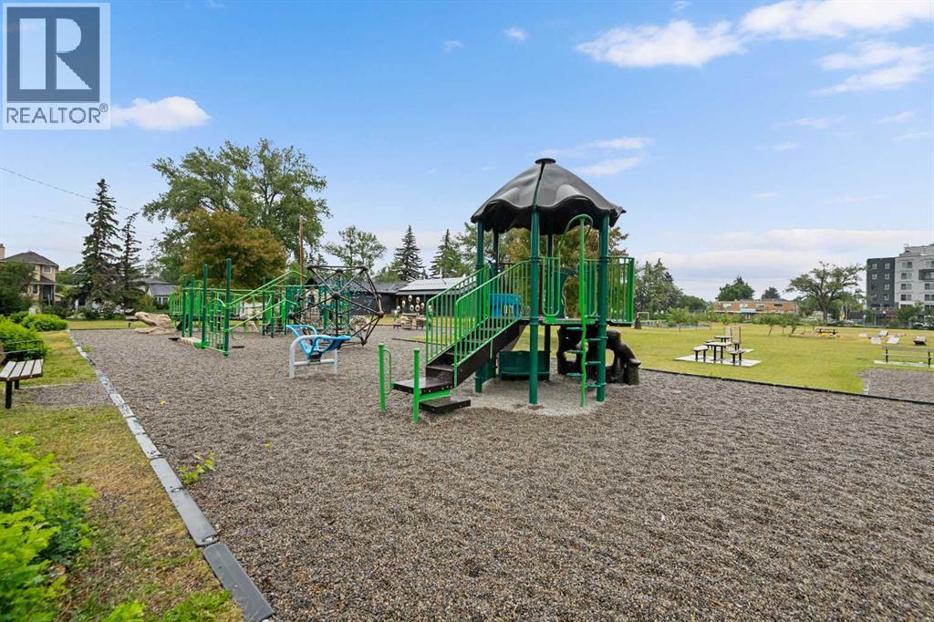Single Family House for Sale in    Avenue NW Capitol Hill Calgary 