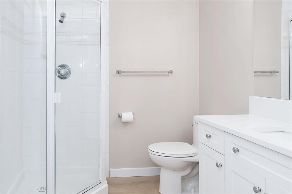 303 1234 MERKLIN STREET, White Rock