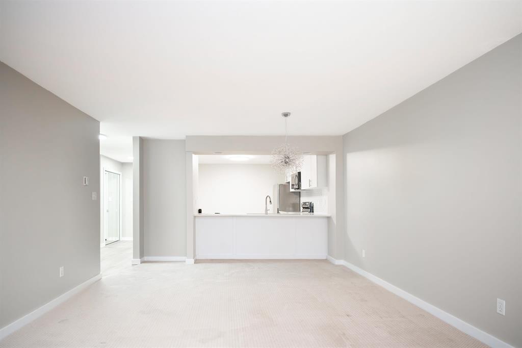 303 1234 MERKLIN STREET, White Rock