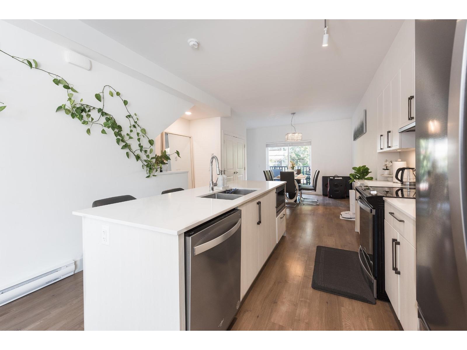 406 2267 MCKENZIE ROAD, Abbotsford
