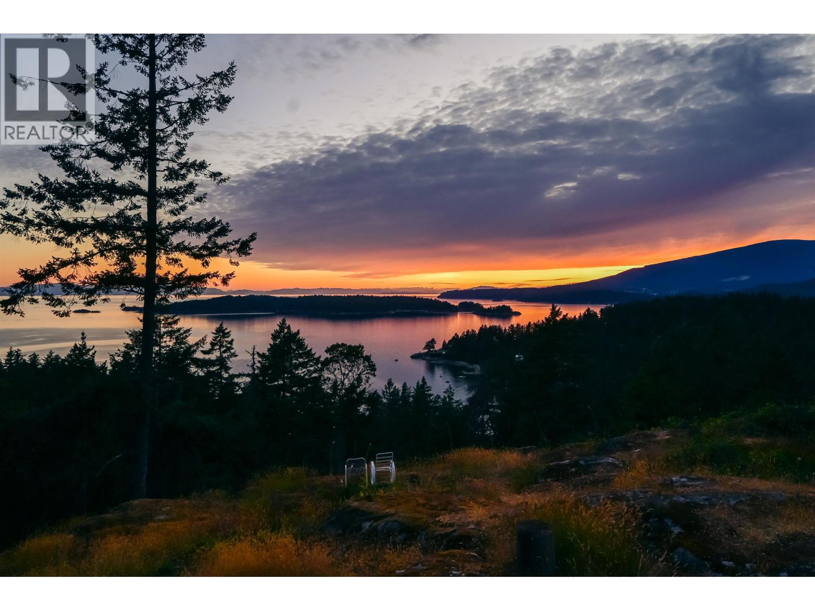 1673 EVERGREEN LANE, Bowen Island