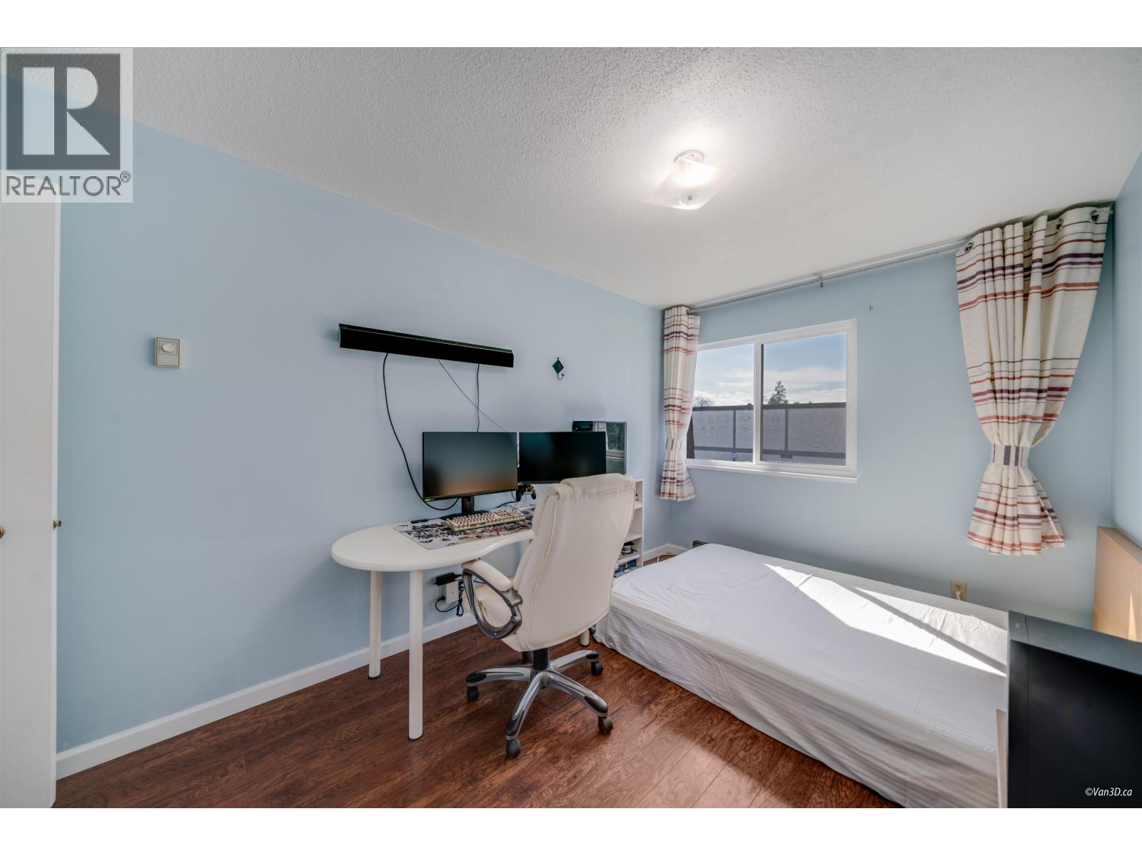 23 10840 SPRINGMONT DRIVE, Richmond