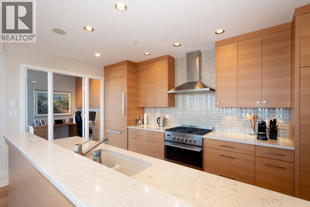 3503 455 BEACH CRESCENT, Vancouver