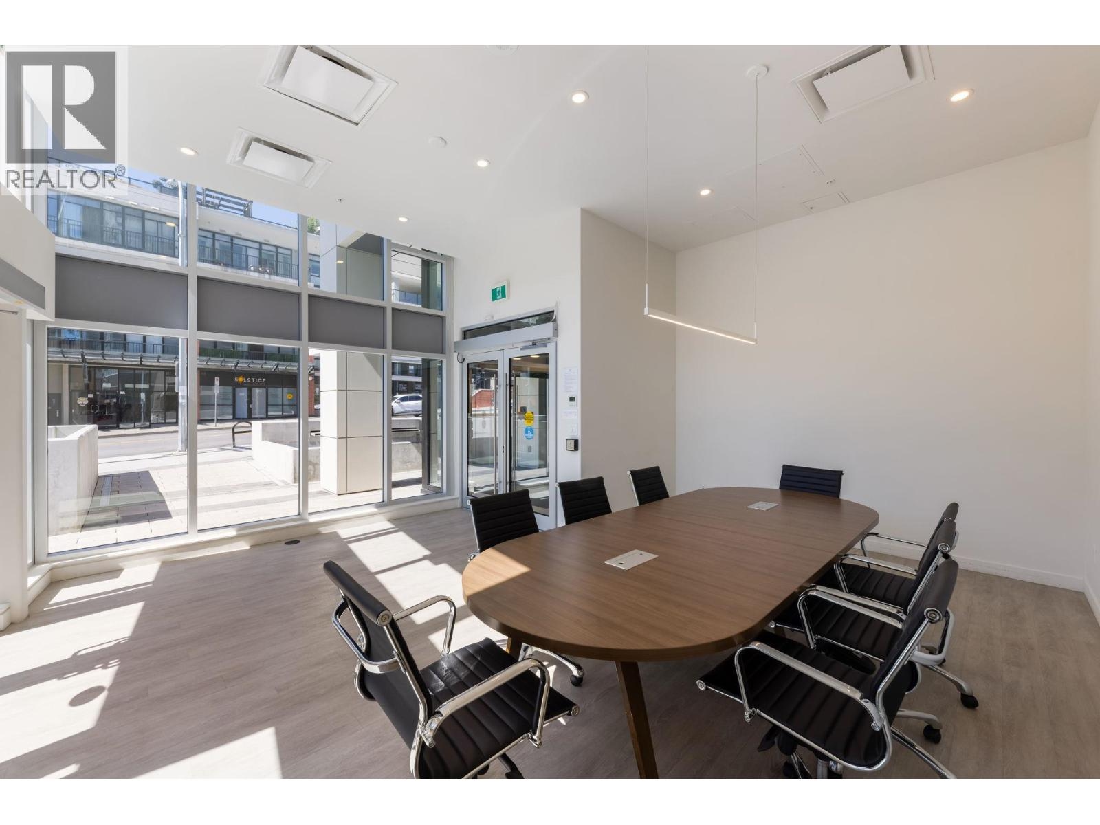 710 618 CARNARVON STREET, New Westminster