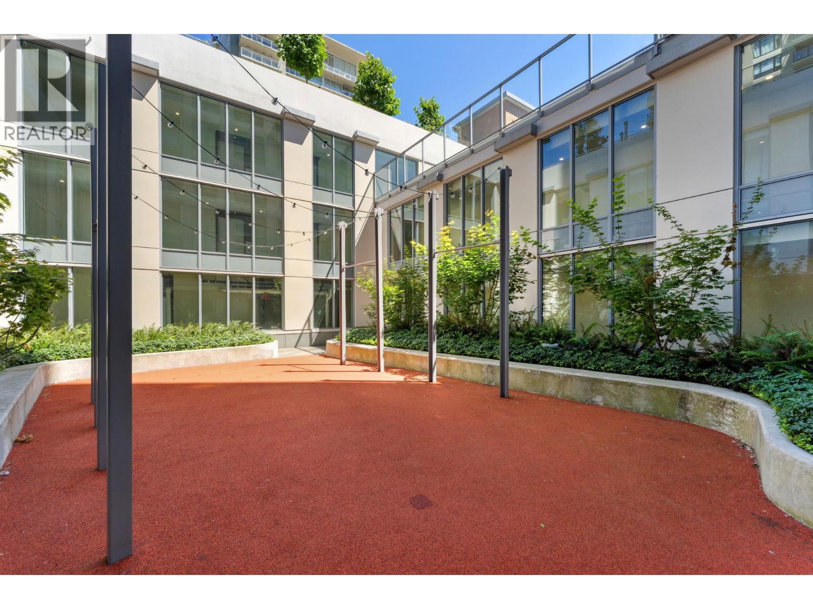 710 618 CARNARVON STREET, New Westminster