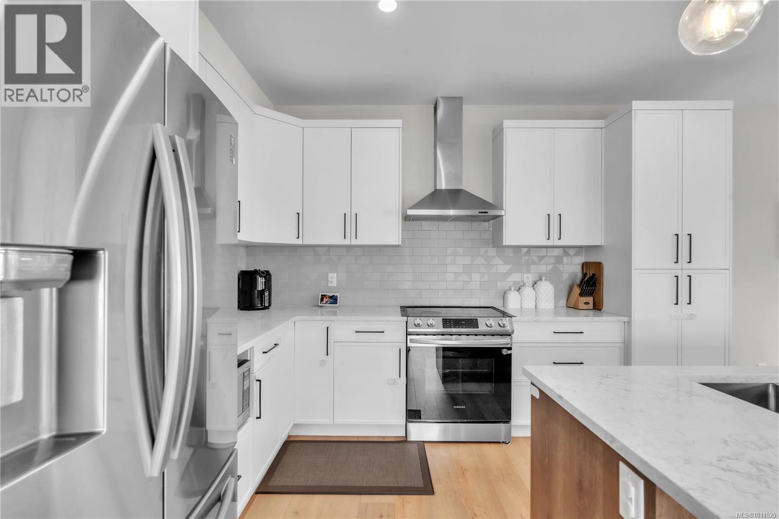  1332 Flint Avenue, Langford