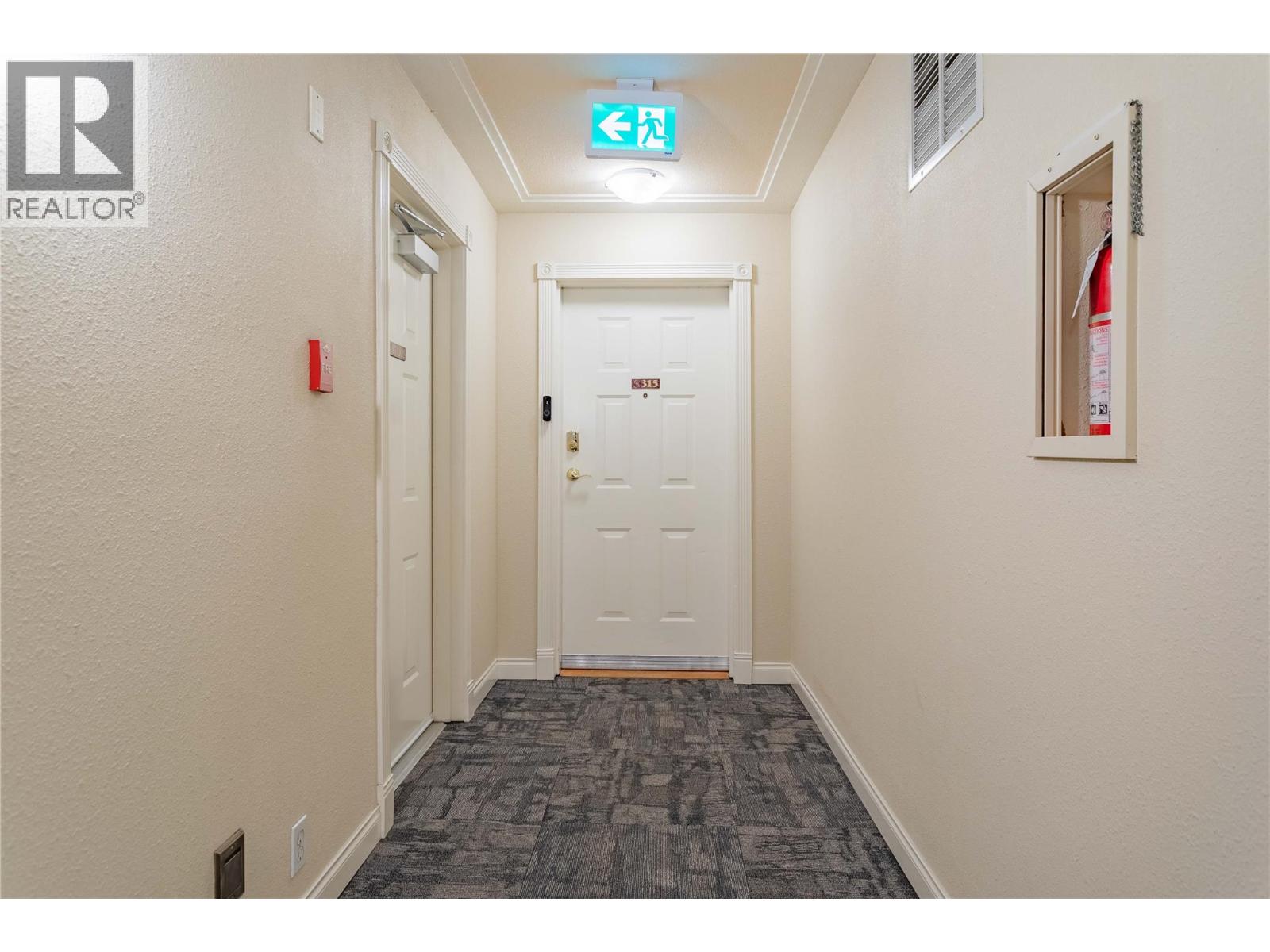 315 933 Harvey Avenue, Kelowna