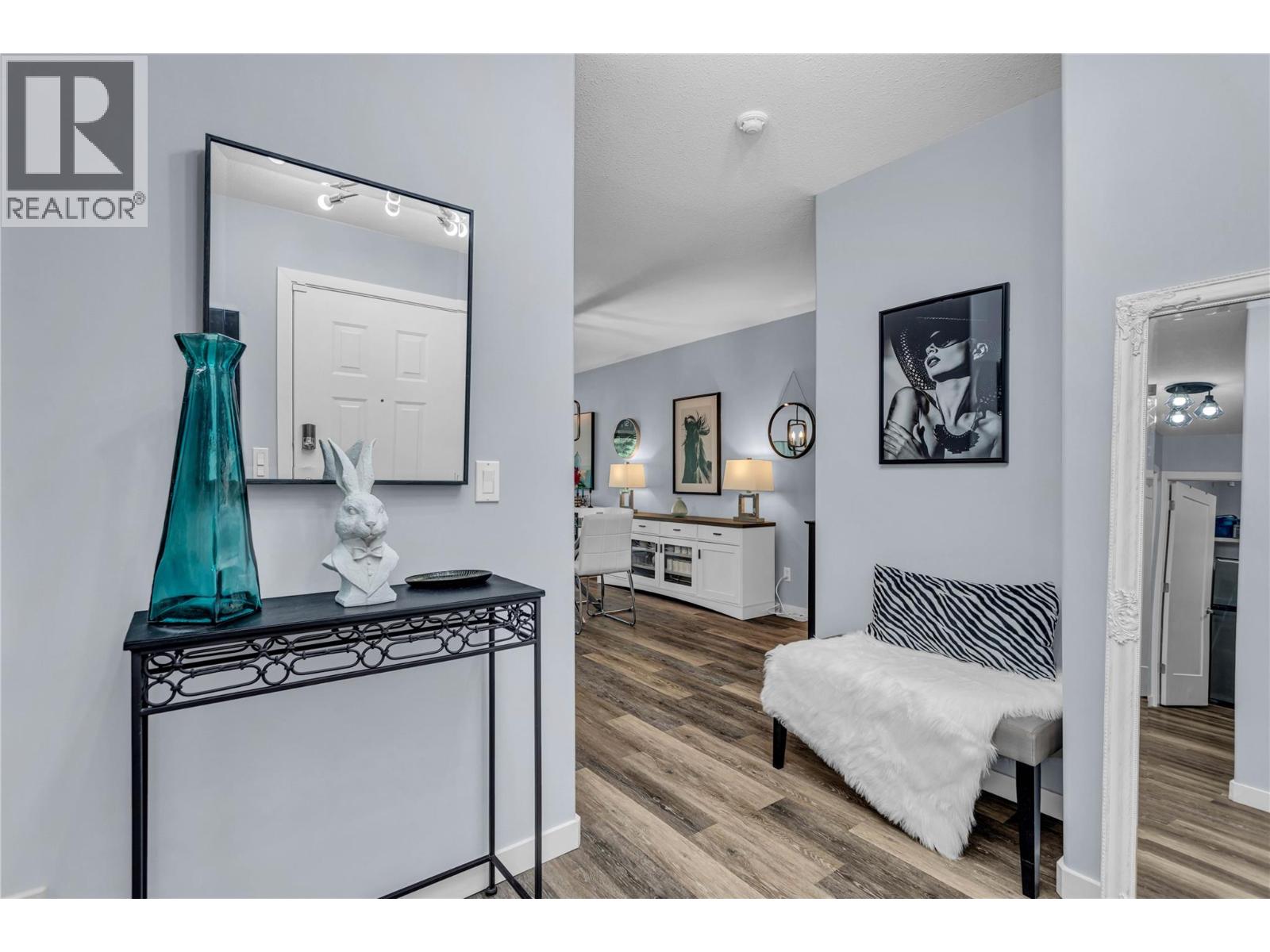 315 933 Harvey Avenue, Kelowna