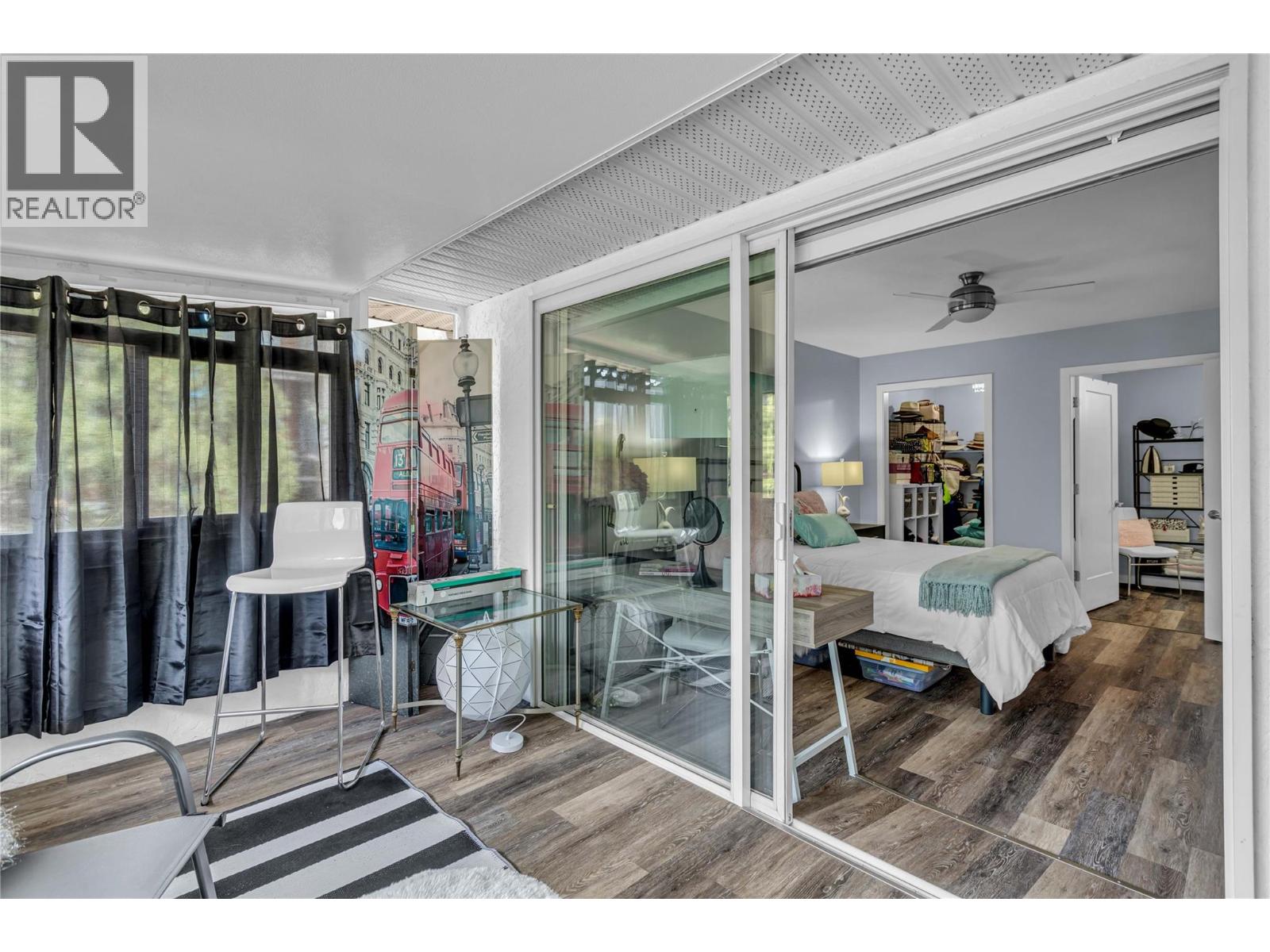315 933 Harvey Avenue, Kelowna