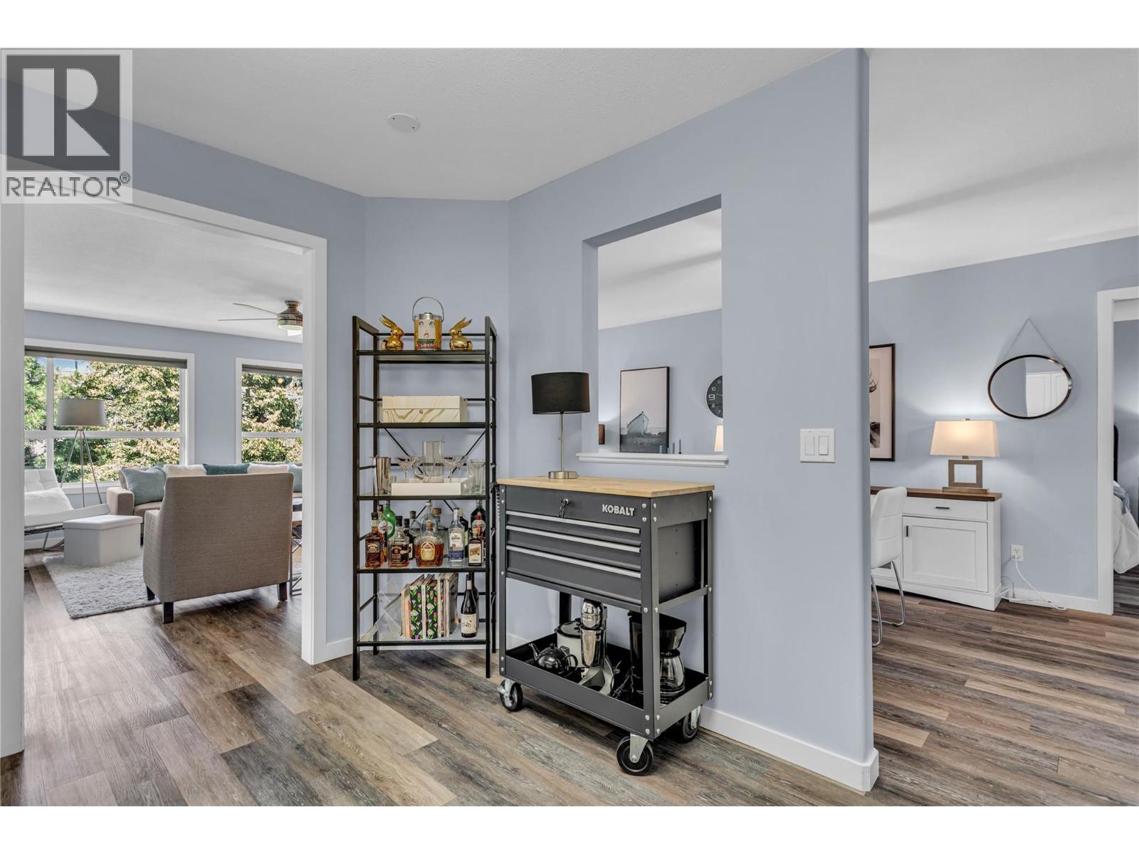 315 933 Harvey Avenue, Kelowna