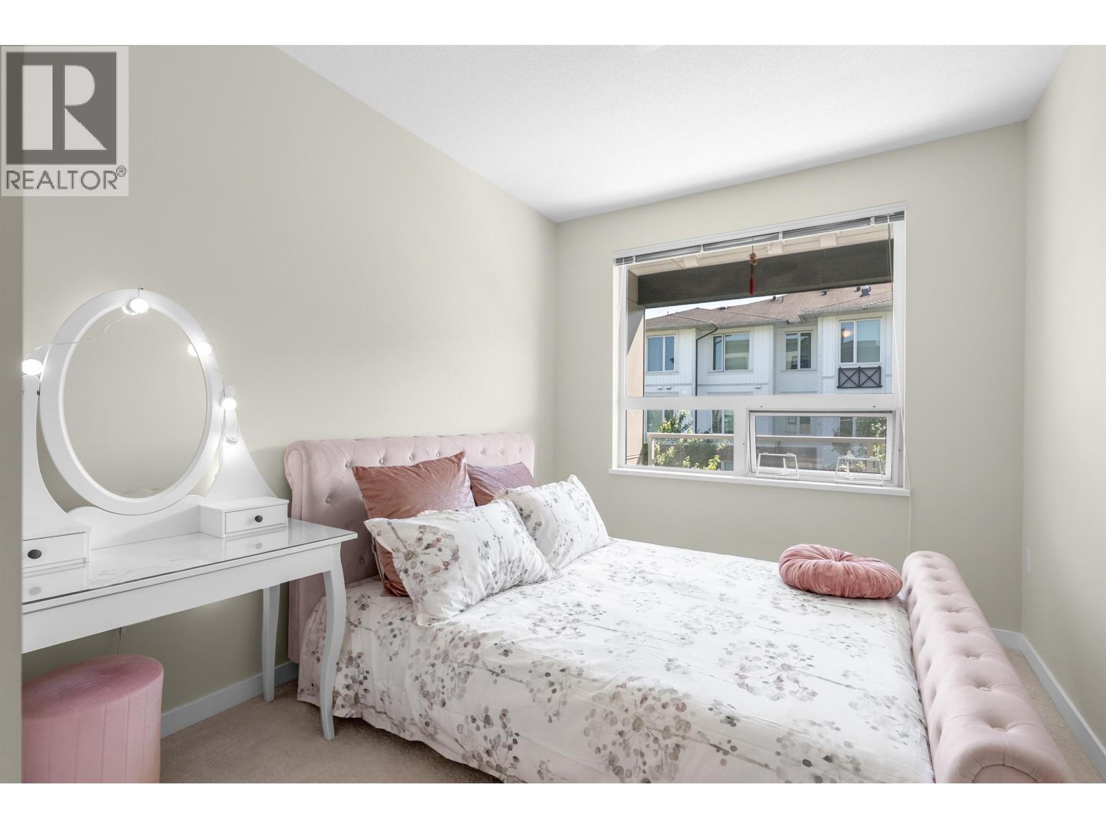 #315-9233 ODLIN Road, Richmond