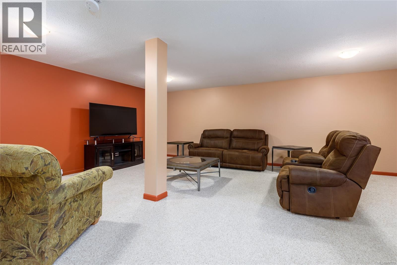 40 2728 1st St, Courtenay