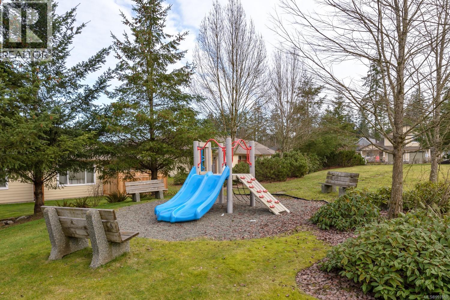 40 2728 1st St, Courtenay