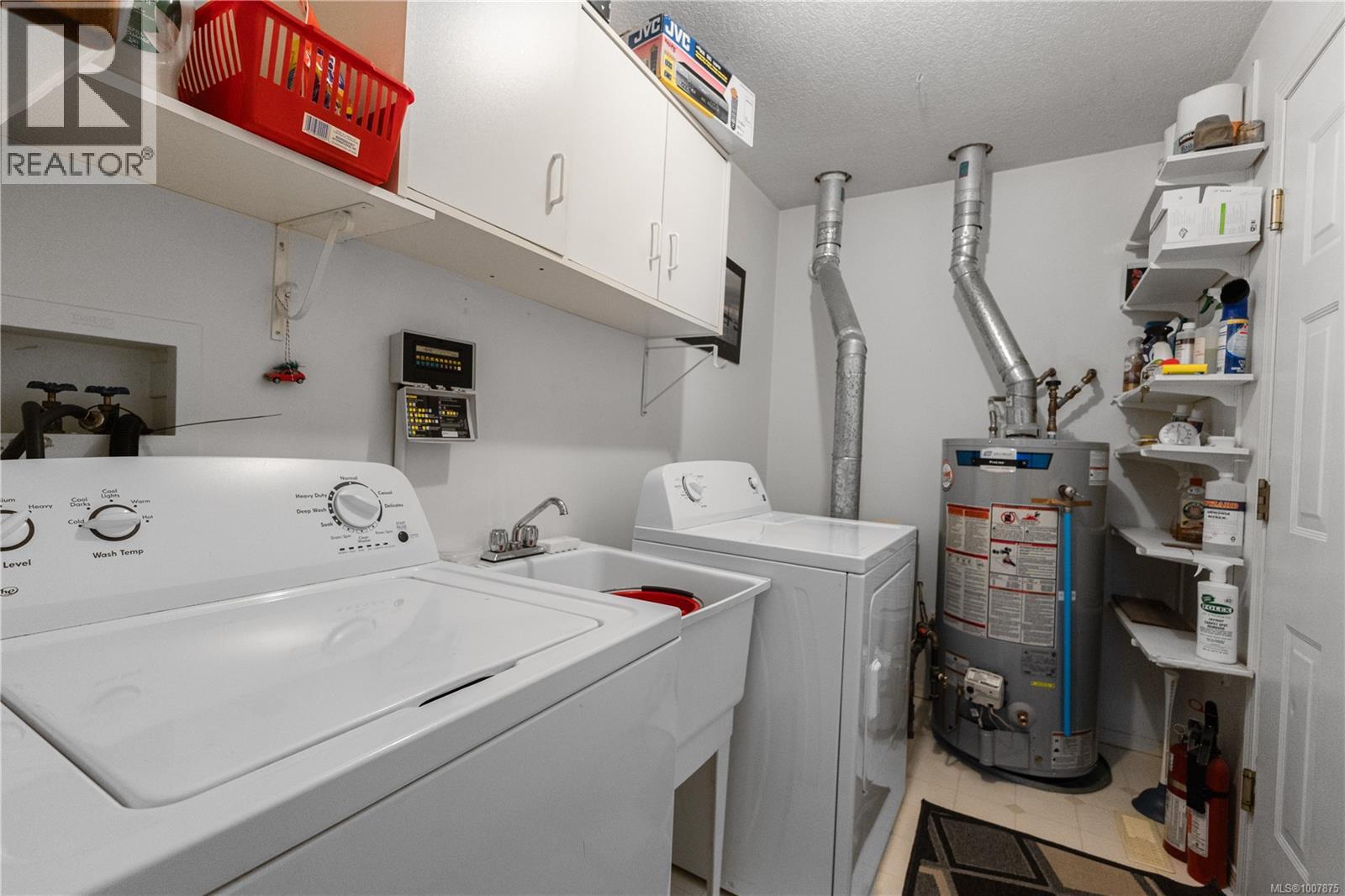 771 Sassaby Pl, Campbell River
