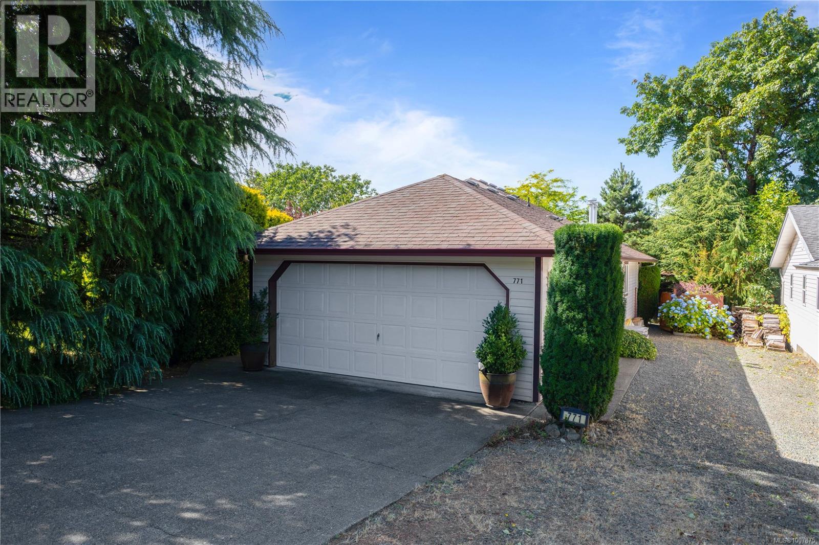 771 Sassaby Pl, Campbell River