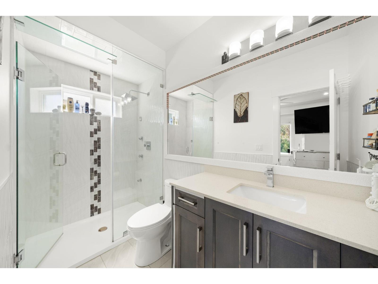 1 7532 MELVILLE STREET, Sardis East Vedder, Chilliwack