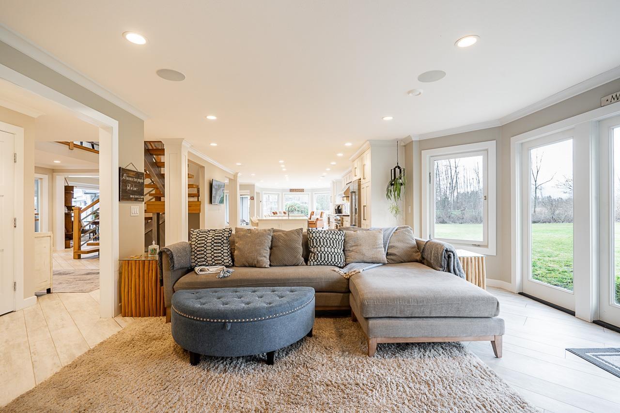 22015 40 AVENUE, Langley