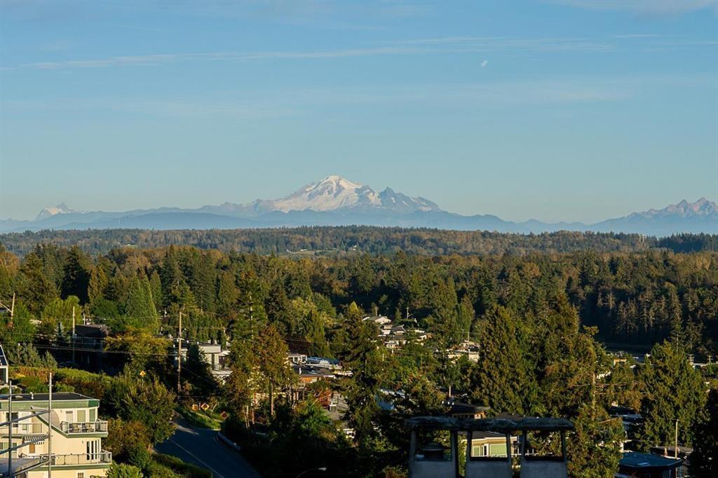 15567 PACIFIC AVENUE, White Rock
