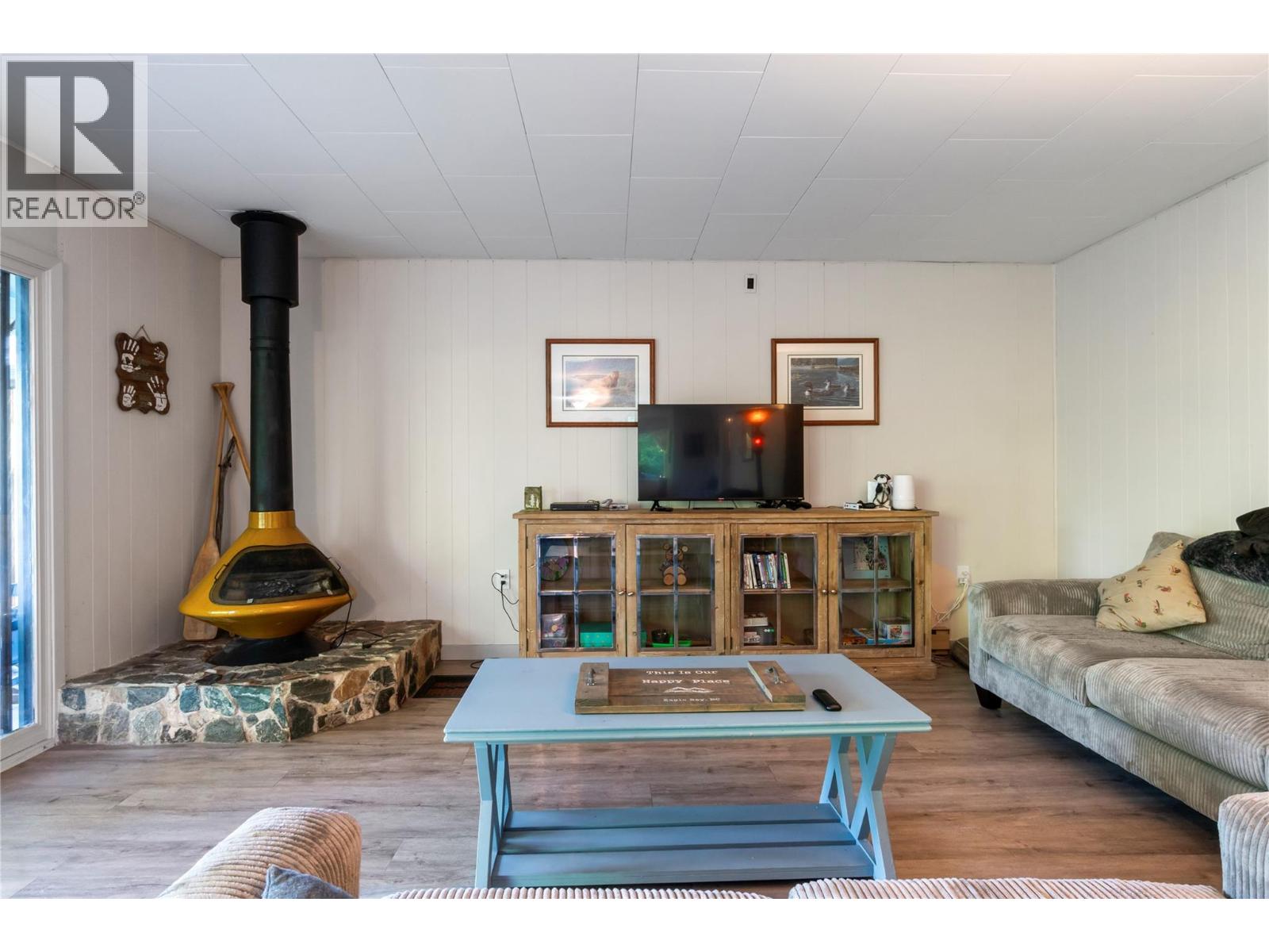 4265 Eagle Bay Road, Eagle Bay
