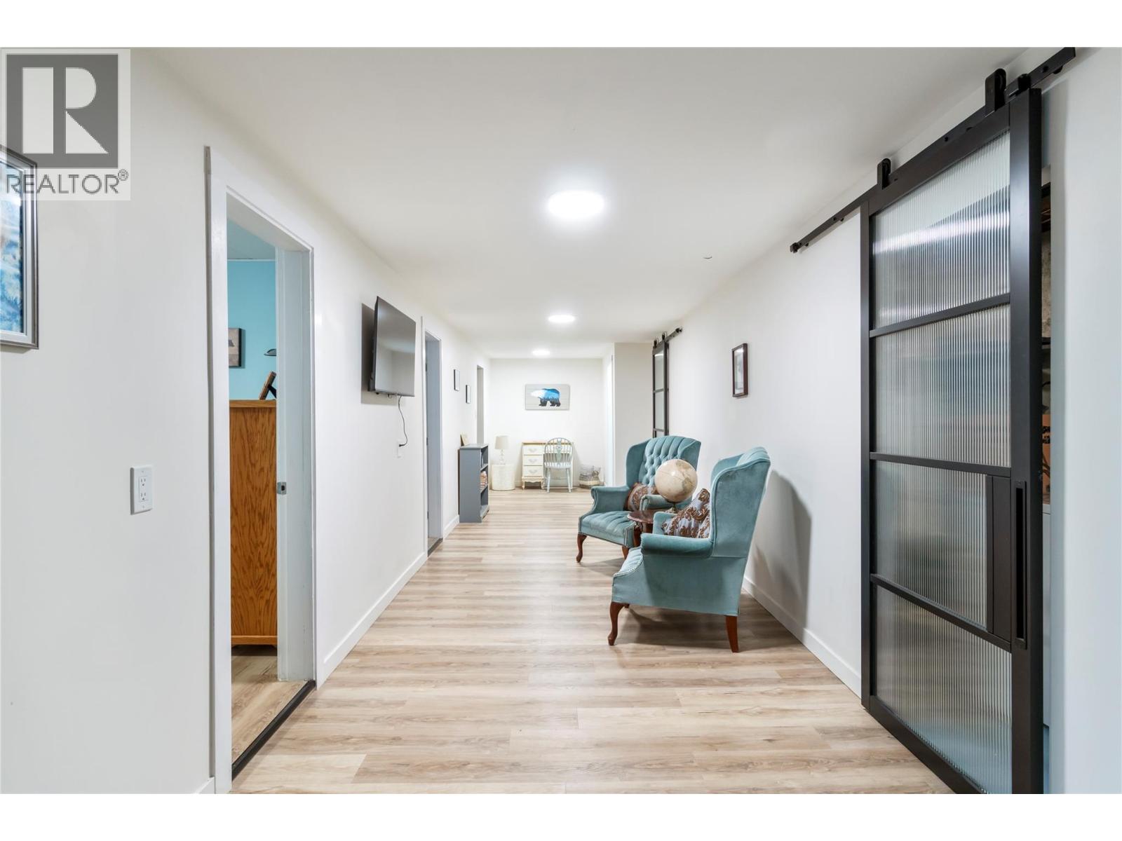 4265 Eagle Bay Road, Eagle Bay