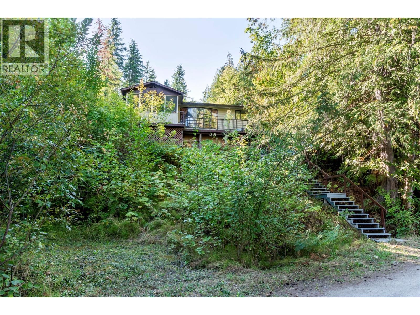 4265 Eagle Bay Road, Eagle Bay