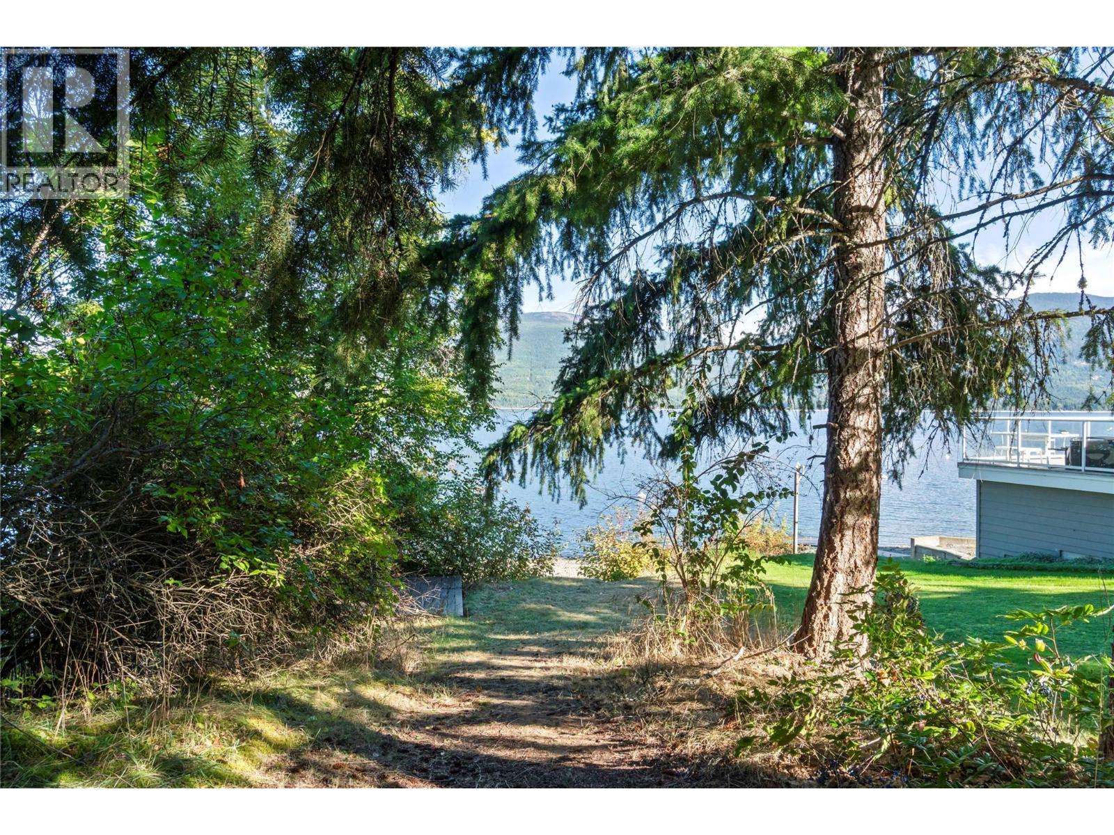 4265 Eagle Bay Road, Eagle Bay