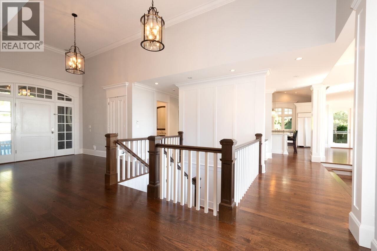 4659 WOODGREEN DRIVE, West Vancouver