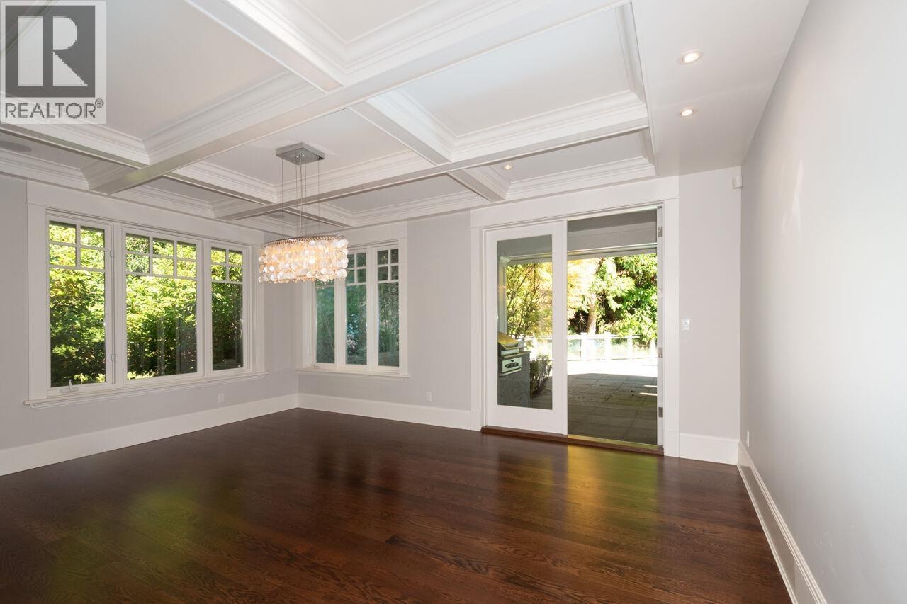 4659 WOODGREEN DRIVE, West Vancouver