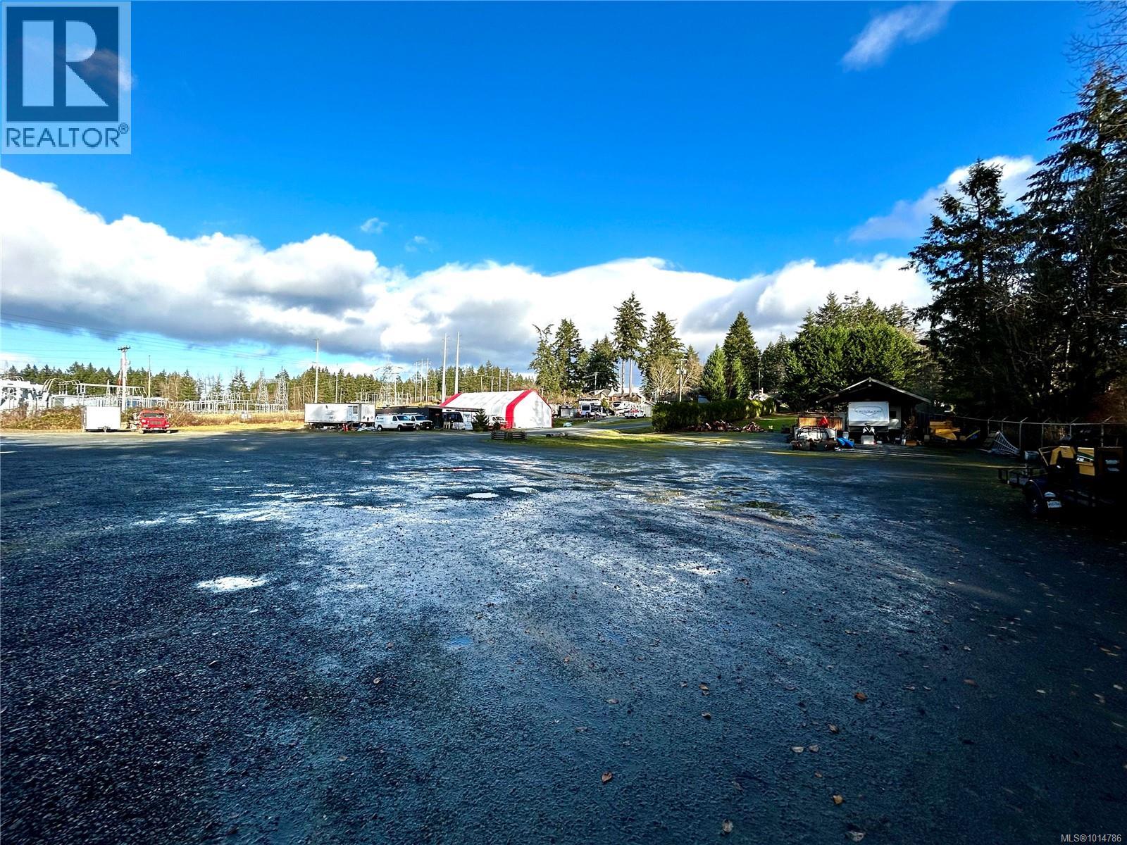 7030 Bell McKinnon Rd, Duncan