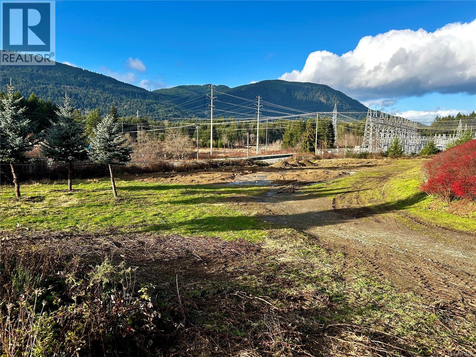 7030 Bell McKinnon Rd, Duncan