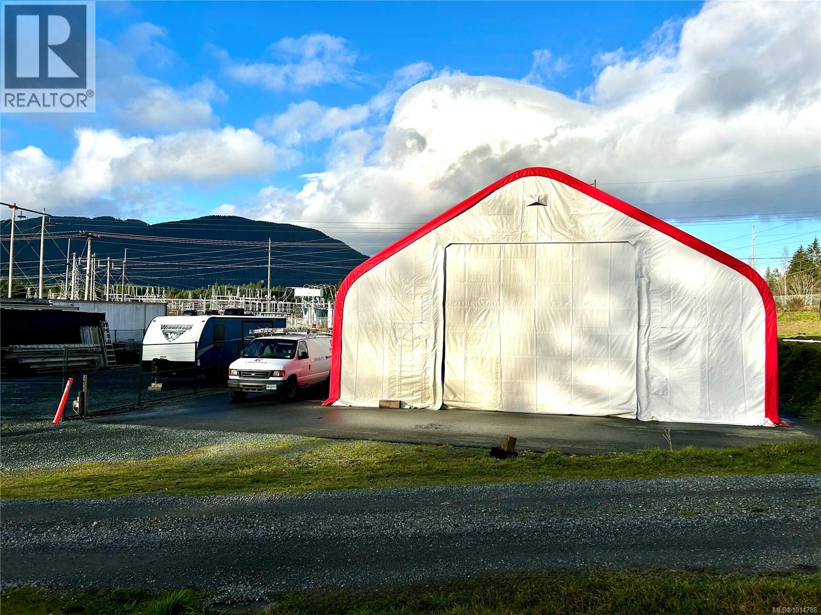 7030 Bell McKinnon Rd, Duncan